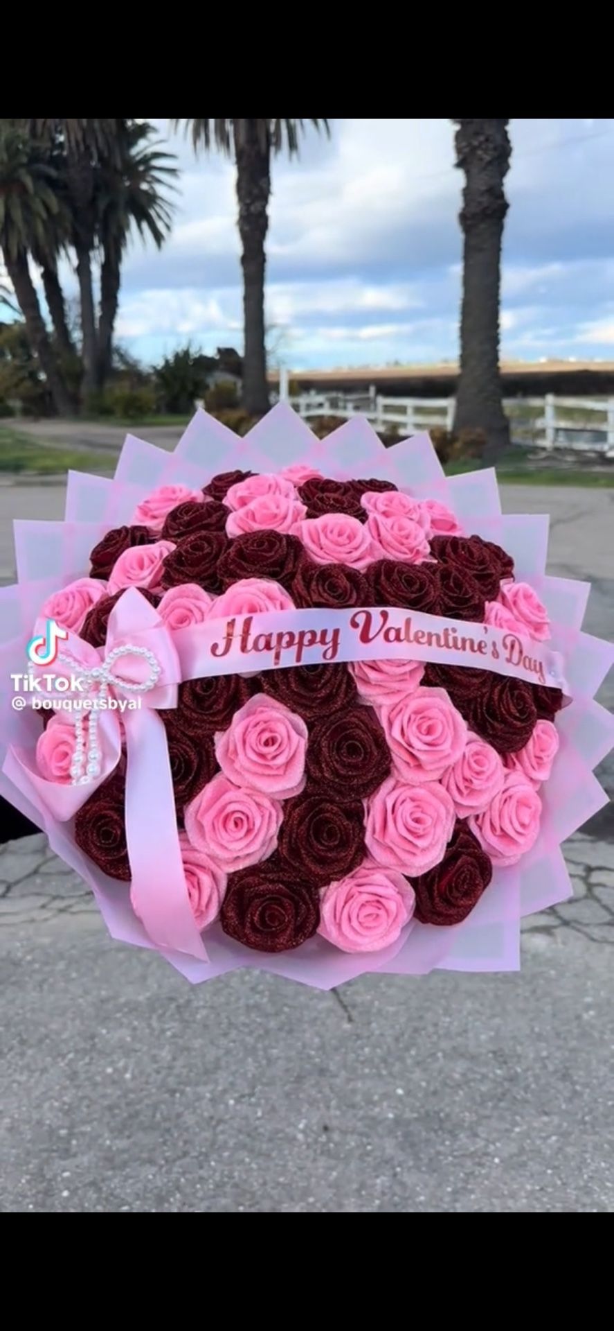 Bouquet Flower Pink And Burgundy Glitter π©·β₯οΈ
