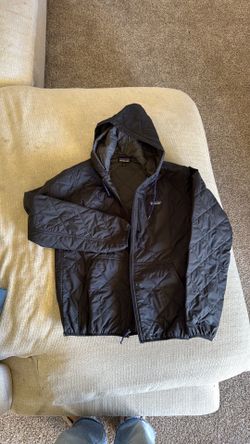Women’s Patagonia jacket