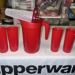 Tupperware 