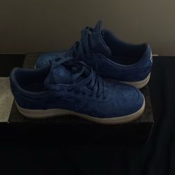 10.5 Clot x Air Force 1