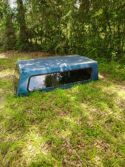 Camper shell