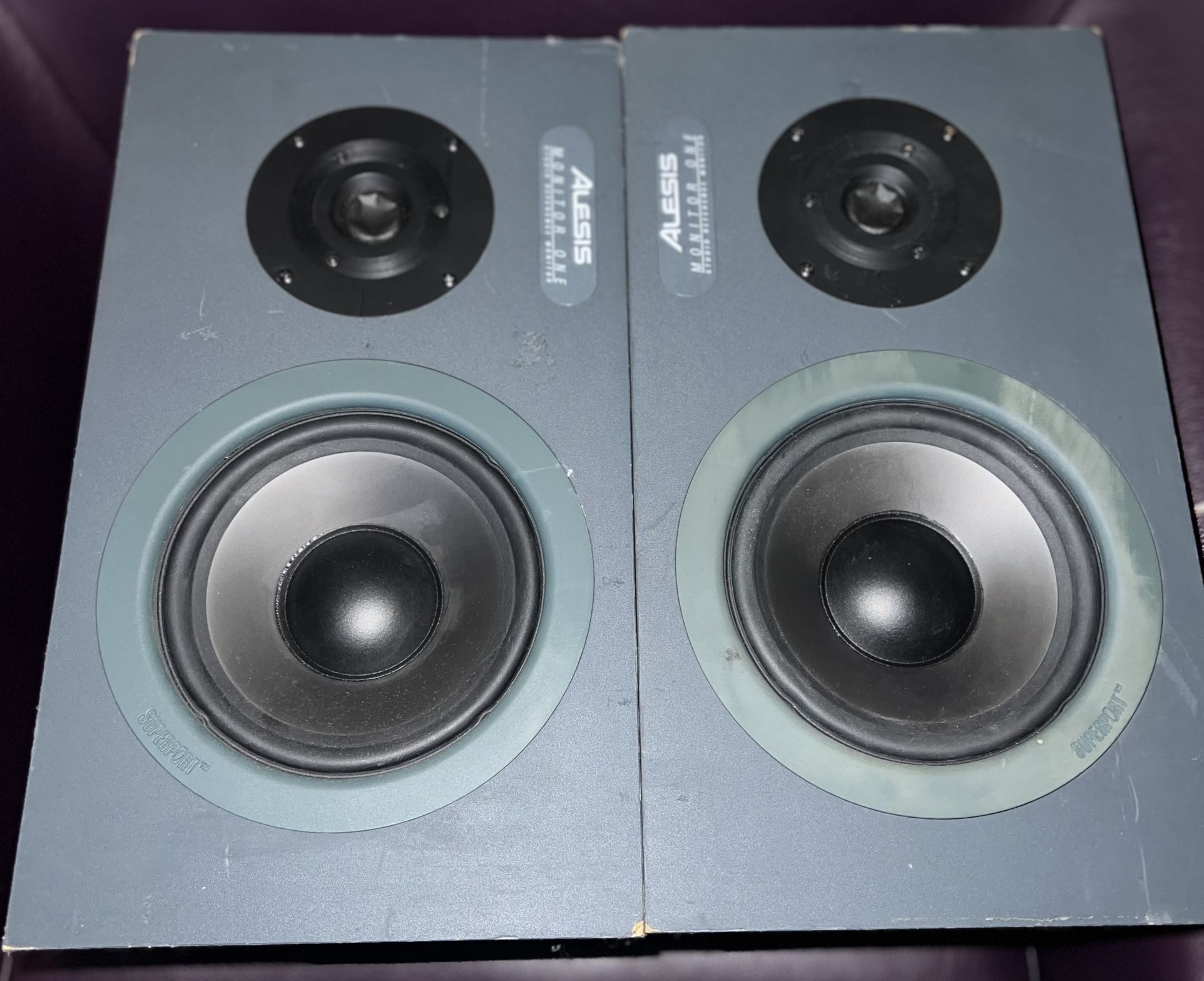 ALESIS MONITOR ONE STUDIO MONITORS(PAIR)
