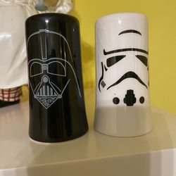 Star Wars Salt and Pepper Shakers for Sale in Franklin Township, NJ -  OfferUp