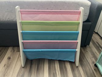 Girls Book Organizer