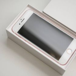 iPhone 7 - Unlocked 32GB - Like New - $60