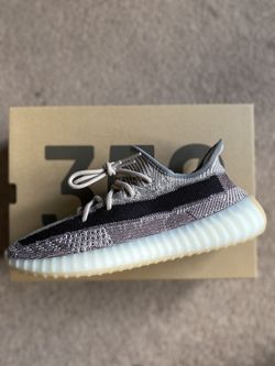 Adidas Yeezy Boost 350 V2 Zyon Mens size 10 Only