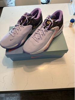 Freak 4 “All Star” basketball shoes