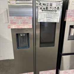 New Samsung Stainless Steel Side-by-Side Refrigerator 📺(dent above icemaker)