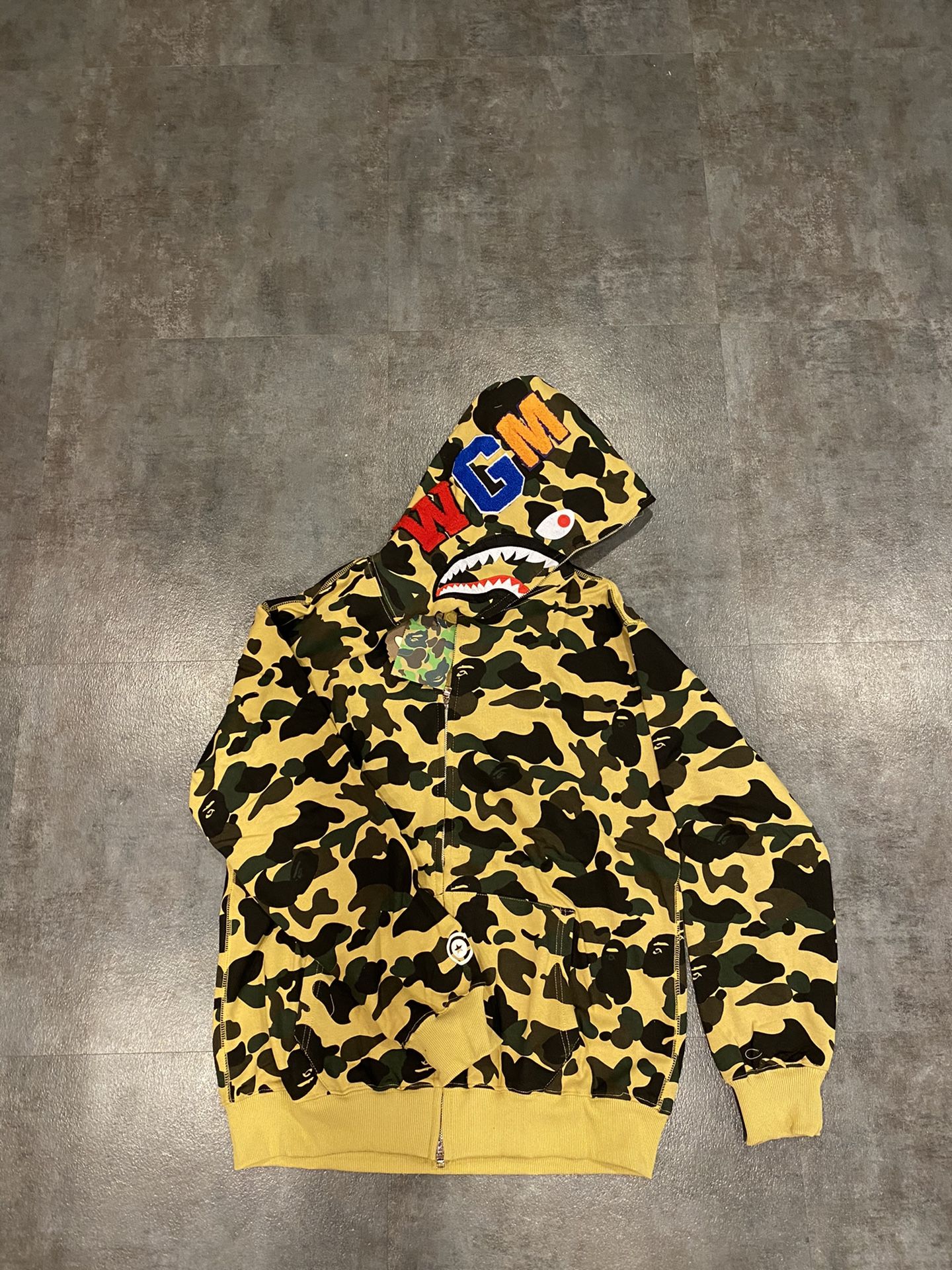 Brown bape hoodie M