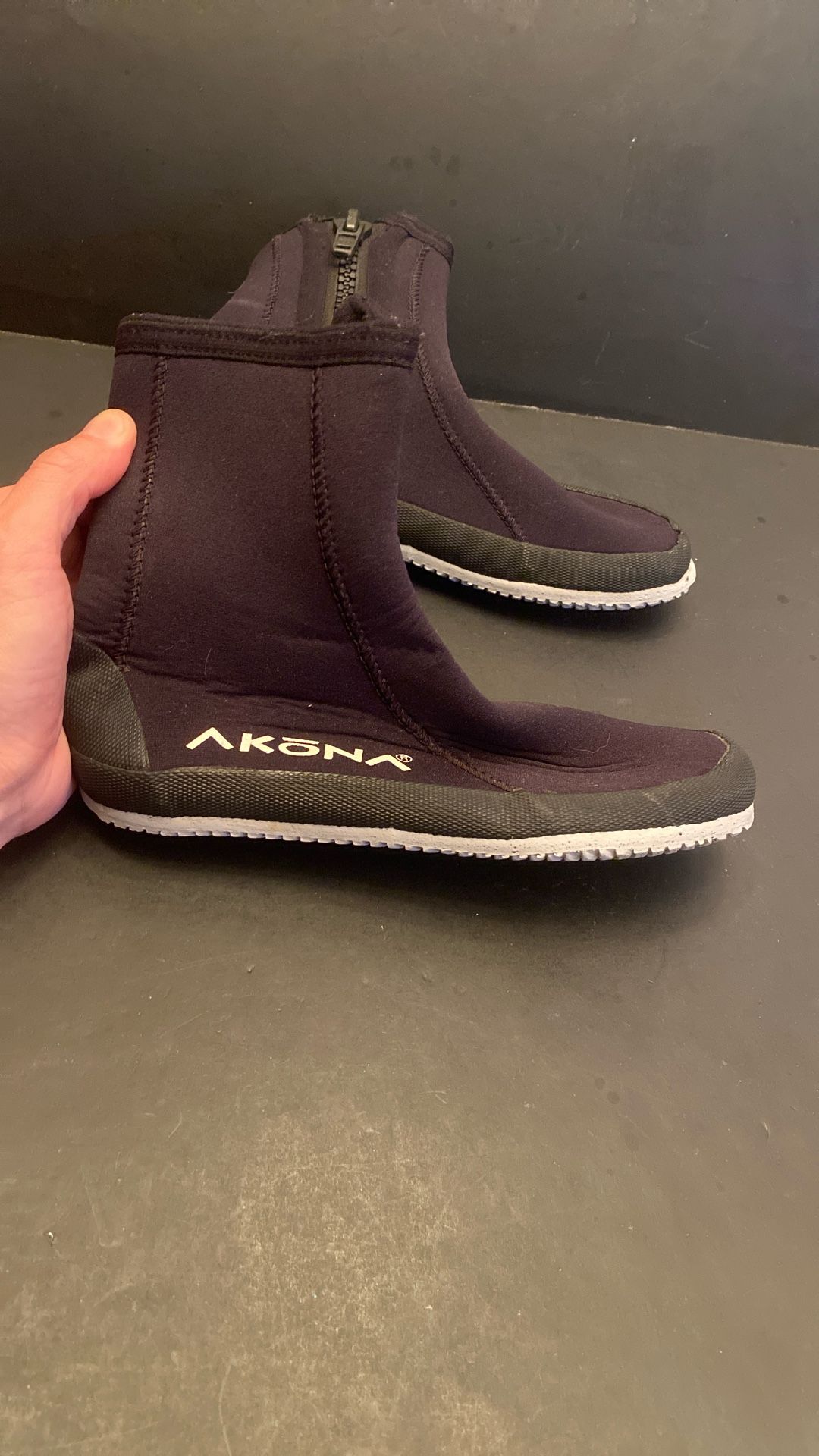 Akona Diving Boot Scuba Snorkel Booties Athletic Water Shoes Size XS 6