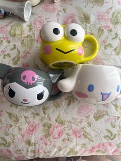 Hello Kitty/Sanrio 3 character mugs
