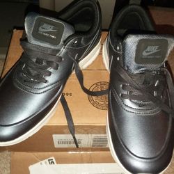 New Nike Air Max Thea