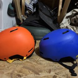 Kids Small Giro Ski/snowboard Helmets