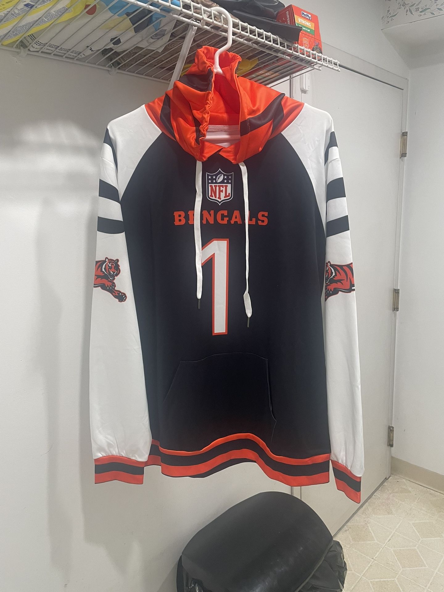 Cincinnati Bengals Jamarr Chase Hoodie size small up to 4xl