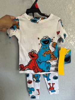 2T Sesame Street Elmo and Cookie Monster Pajama Set