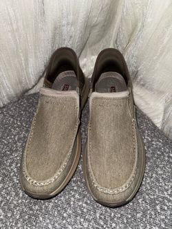 Skechers shoes