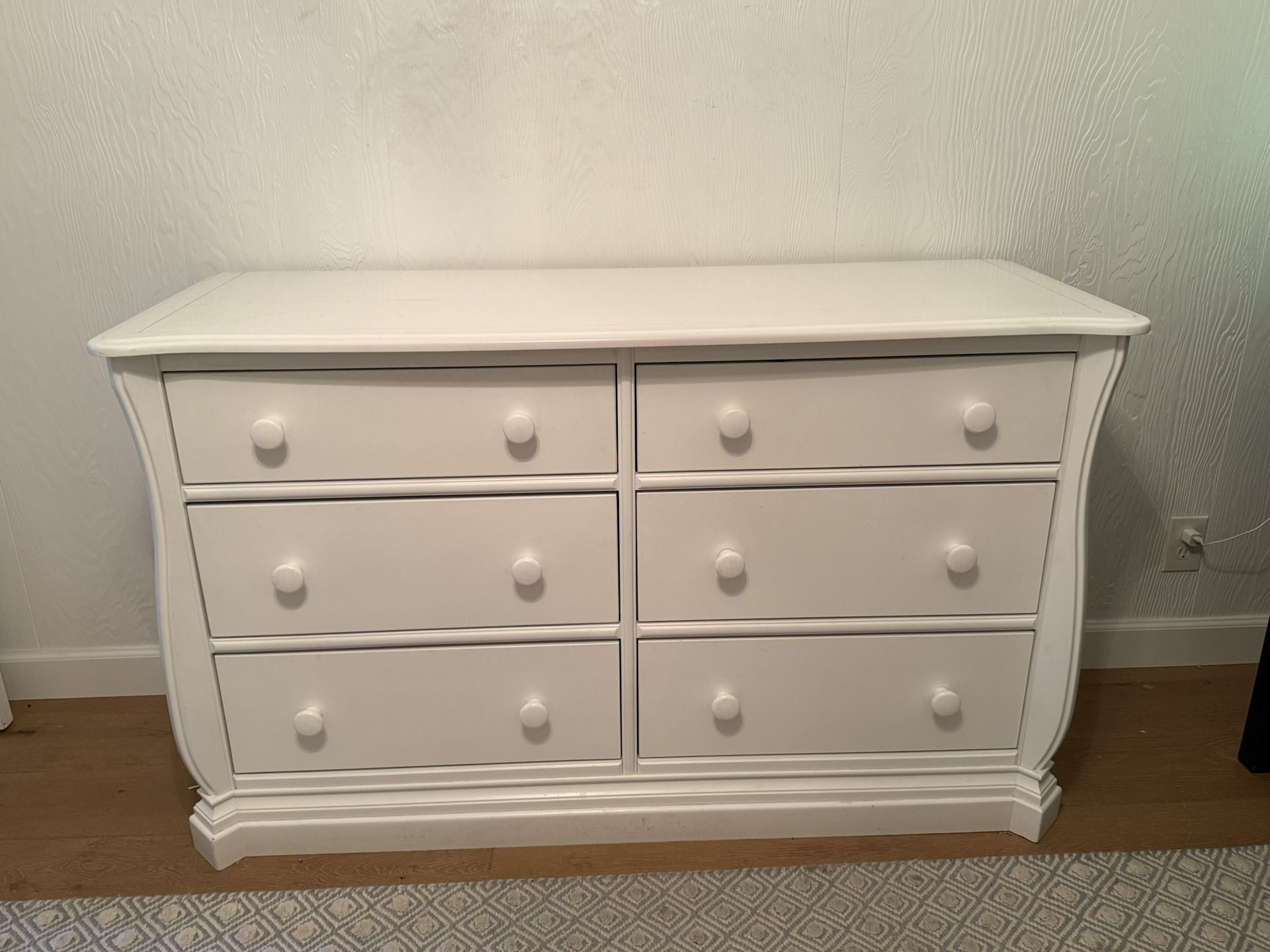 White Dresser - High Qualify