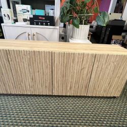 Fluted TV Stand for 75''TV,Mid Century Modern TV Console for Living Room, Entertainment Center Television Stand with Round Corner Design, Media Consol