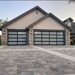 New Garage Door Free Estimate 
