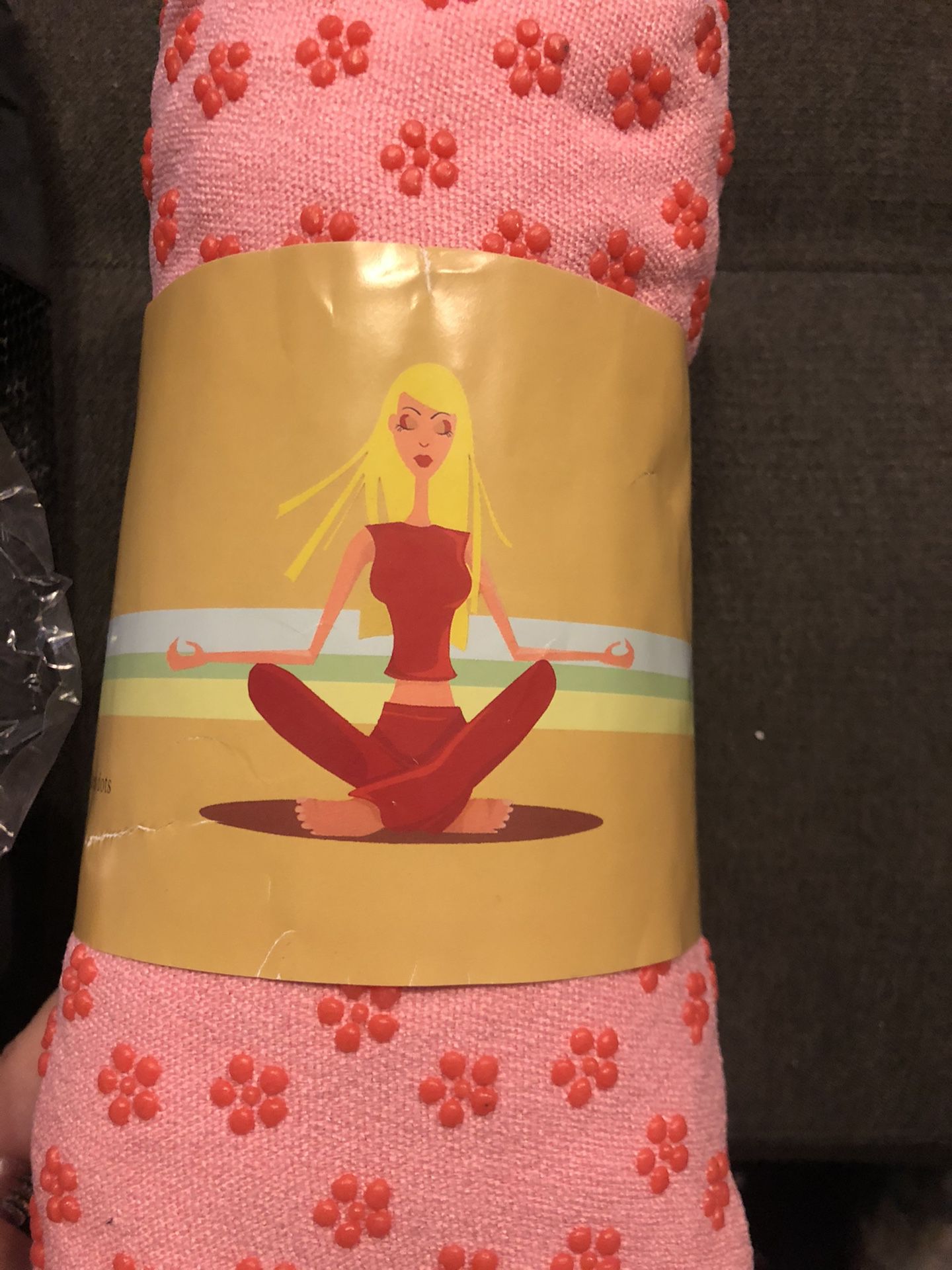 NEW - PATENTED NON-SKID YOGA MAT TOWEL with BAG