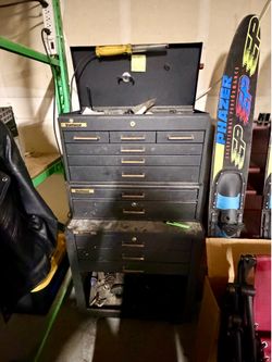 Tool chest