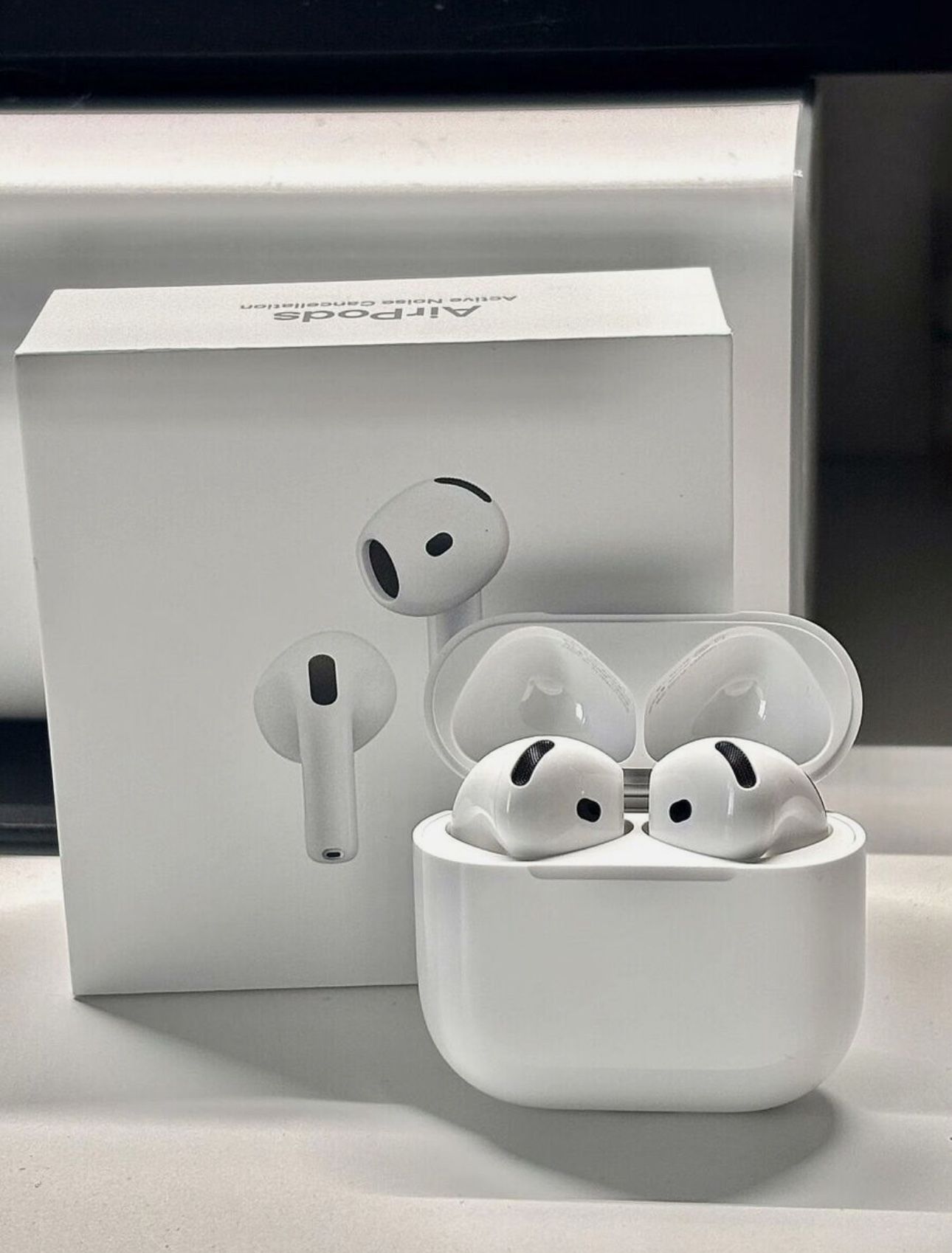 AirPods 4 With Noise Cancellation