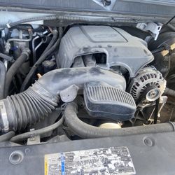 2012 Chevy Tahoe 5.3 Para Partes .281*389*3696