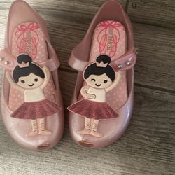 Size 9 Mini Melissa