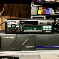 "Old School" Alpine TDM-7546 Stereo Cassette Receiver & Chm-S600 CD Changer 
