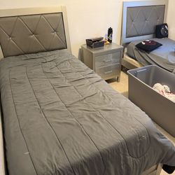 Twin Bedroom Set 