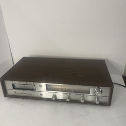 AUDIO KING Audio King AM/FM Receiver 8 Track Cartridge Tape