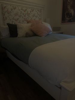 Beautiful Whitewash Bedroom Set. handcrafted Headboard With Indicate Detail.