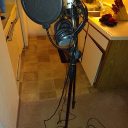 Studio Equipment 
