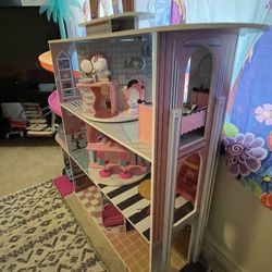 LOL Doll House