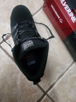 Work shoes still toes