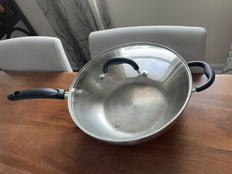 Martha Stewart 6-Quart Stainless Steel Chef’s Pan / Wok with Glass Lid