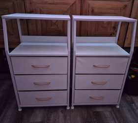 Set of 2 White 3-Drawer Dresser Nightstands