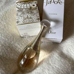 Perfume De Mujer 