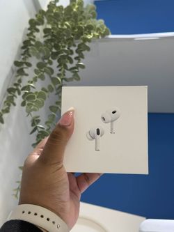 Apple Airpods Pro 3 (Brand New) - Pay $5 DOWN AVAILABLE - NO CREDIT NEEDED