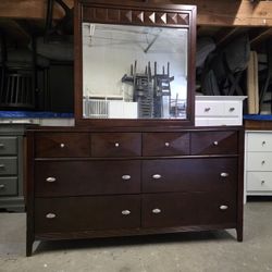 Modern Dark Cherry 6 Drawer Dresser with Mirror