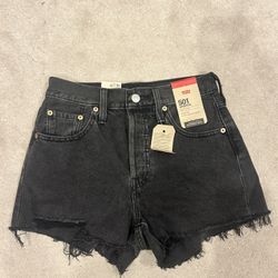 Levi’s 501 Shorts size 25