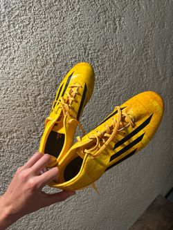 Adidas F10 Messi