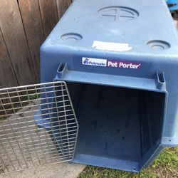 Large Pet Carrier $25 Works Good It May Need Some Screws For The Side Selling As Is Easy To Break Apart South La 90043 