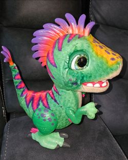 Furreal Munchin Rex
