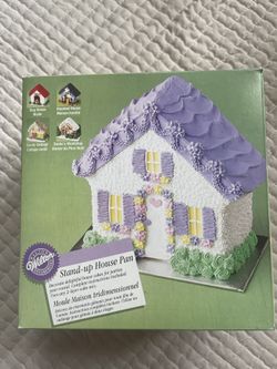 Stand Up House Cake Mold Pan