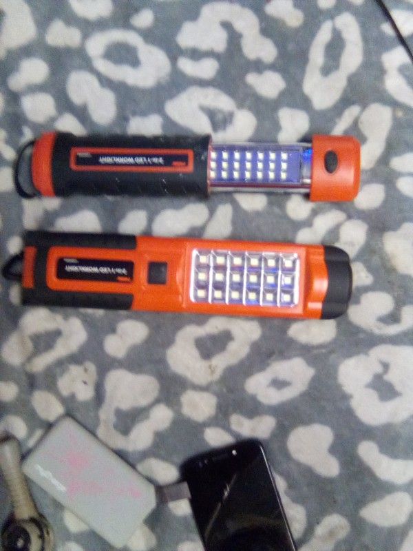 LED Worklights New Battery Operated AA
