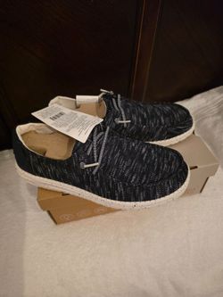 Hey Dude Navy Wendy Sox Womans 10