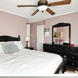 BLACK FULL SIZE BED FRAME