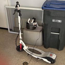 Razor E200 Electric Scooter