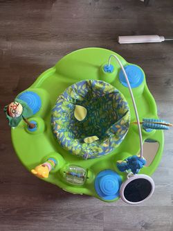 Evenflo ExerSaucer Zoo Friends Bouncing Activity Saucer for Sale in  Hanford, CA - OfferUp